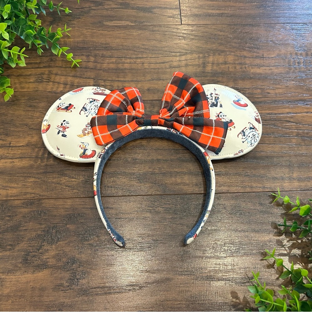 DISNEY PARKS Christmas Holiday Lodge Minnie Mouse Ears - Picture 1 of 4